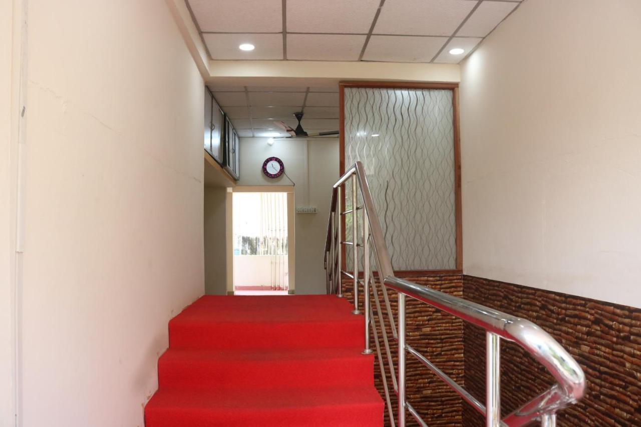 White Pearl Homestay Port Blair Buitenkant foto